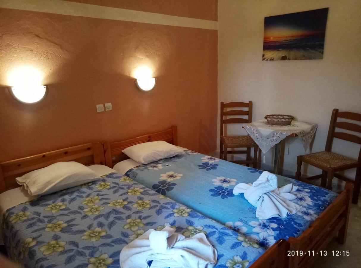 Sofia Rooms Loutra Edipsou  Luaran gambar