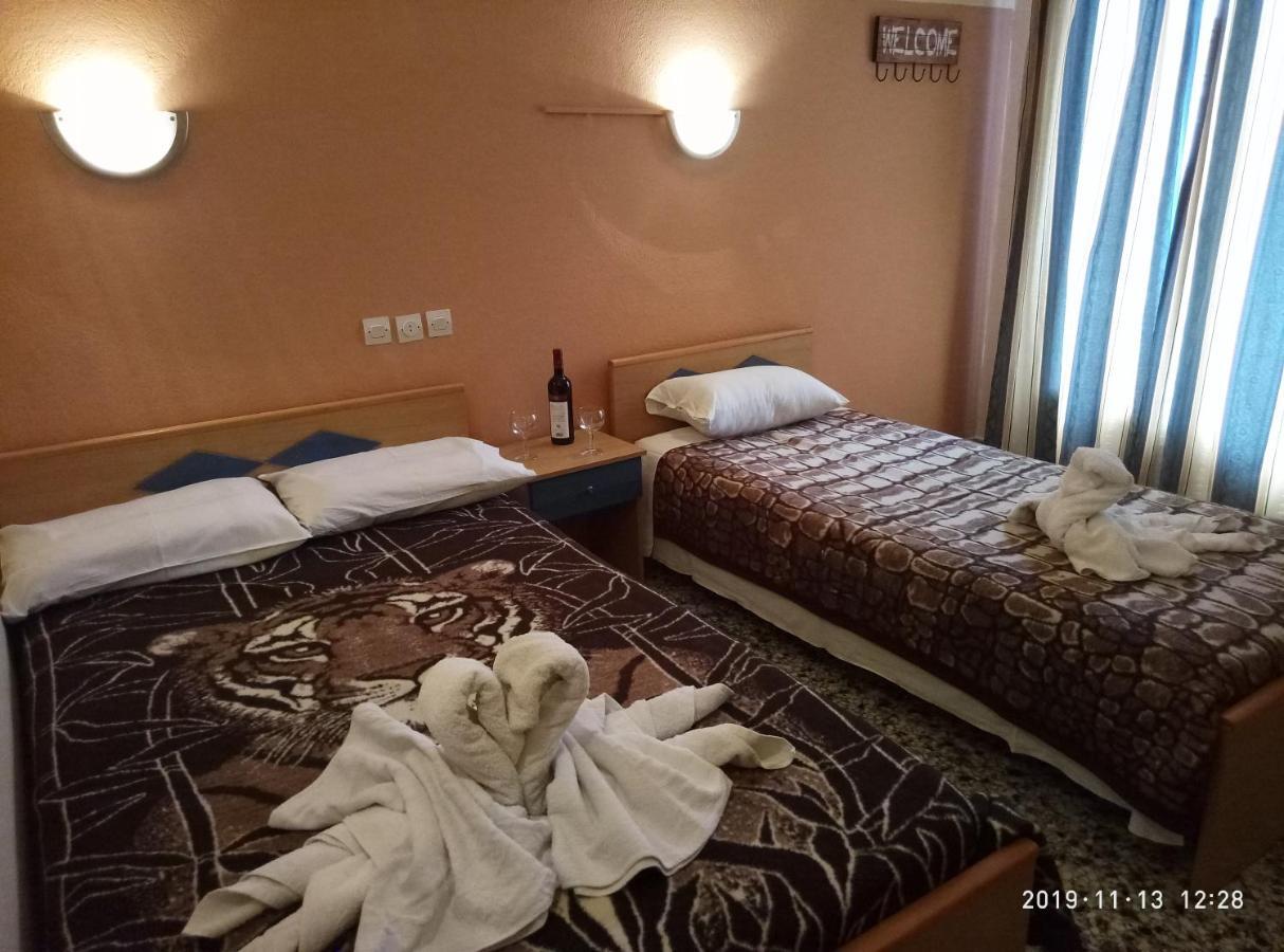 Sofia Rooms Loutra Edipsou  Luaran gambar