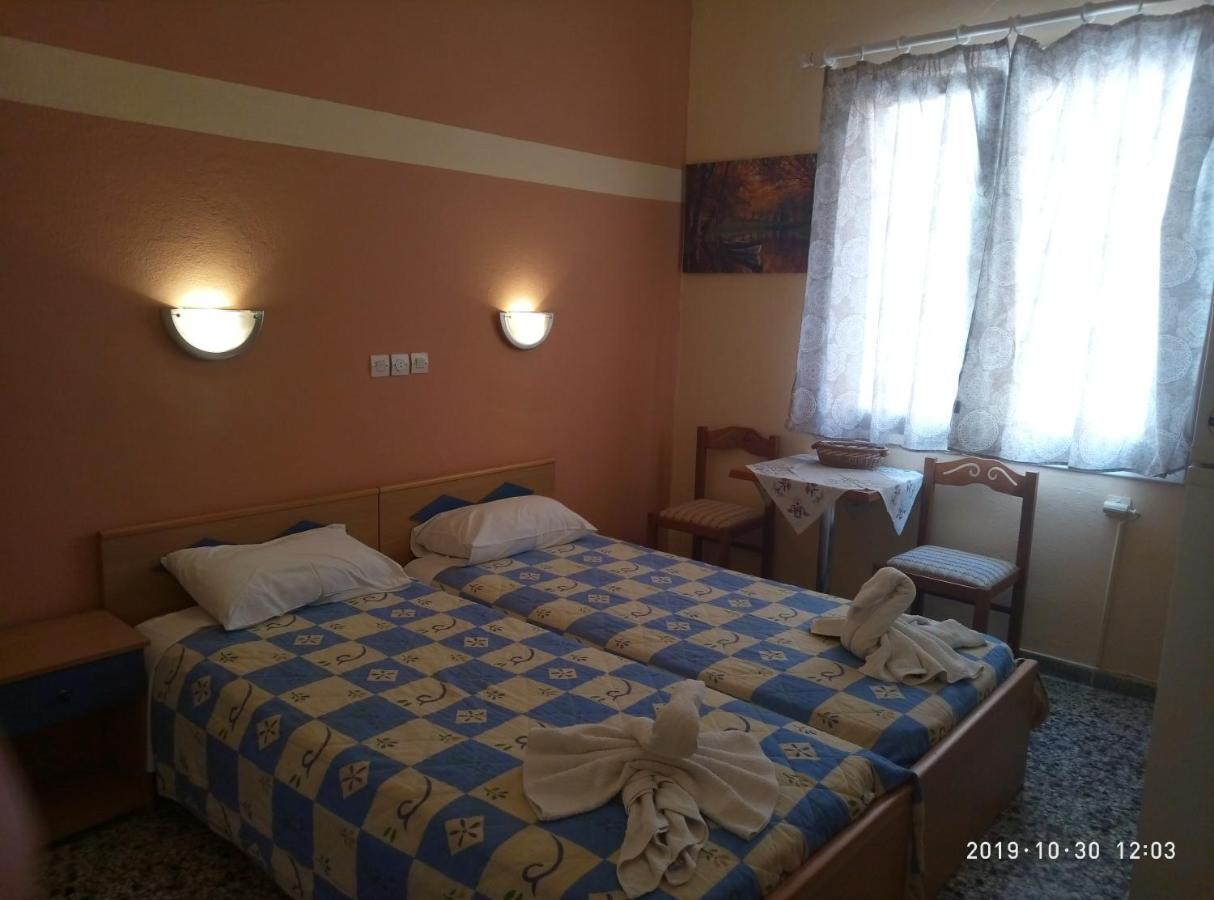 Sofia Rooms Loutra Edipsou  Luaran gambar