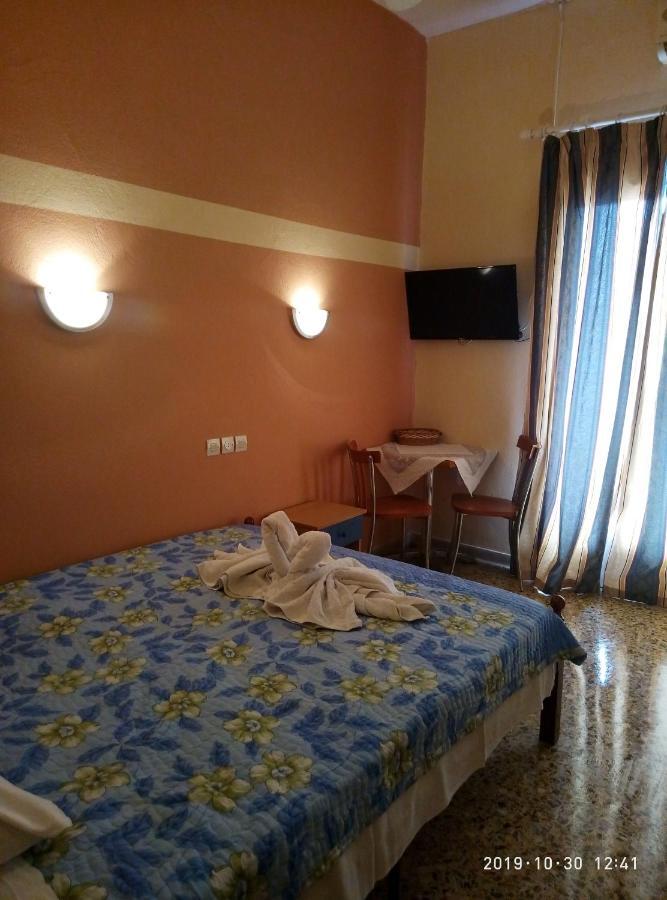 Sofia Rooms Loutra Edipsou  Luaran gambar